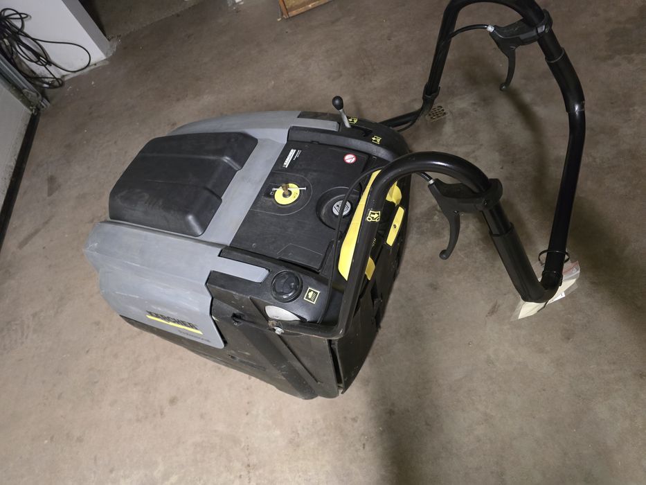 Zamiatarka Karcher 75/40 okazyjnie profesjonalna