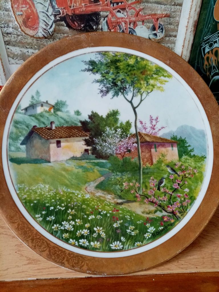 Prato porcelana Limoges, com a representação da Primavera
