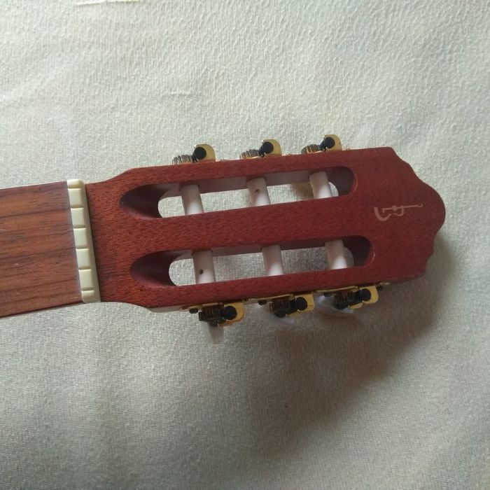 guitarra clássica APC 3C OP (Cedro maciço)