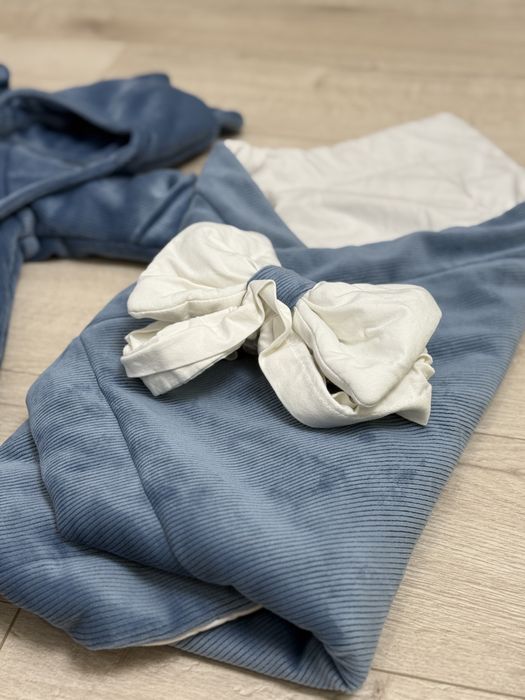 Набір на виписку. Комбінезон та конверт.