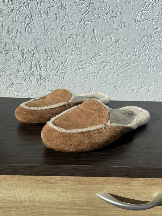 UGG жіночі тапочки (38) угг натуральна замша