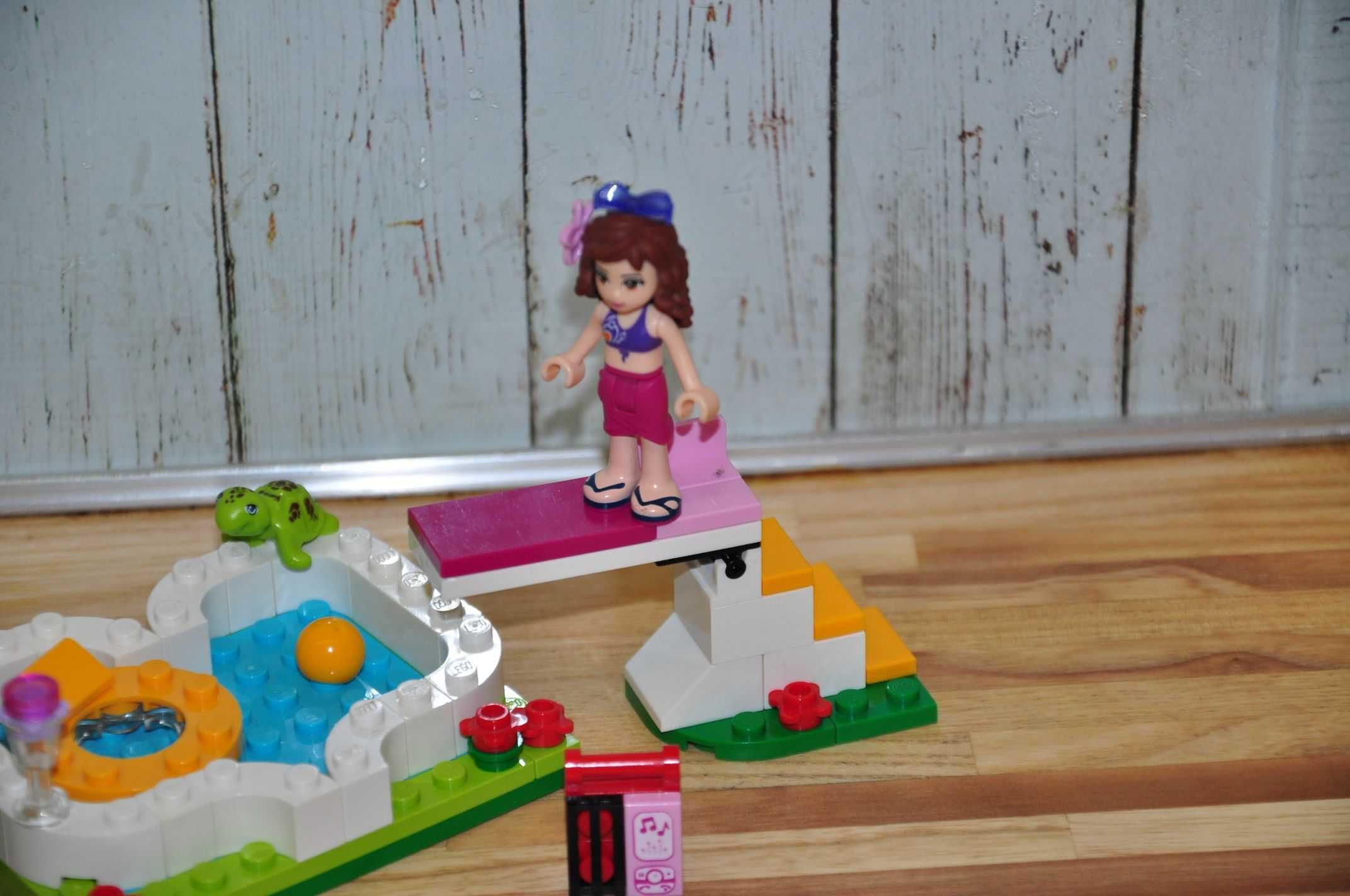 Z0089. Zestaw LEGO Friends 41090-1 Olivia's Garden Pool