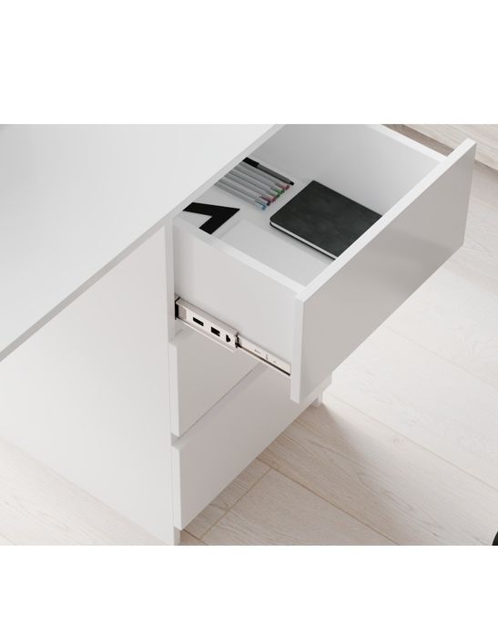 Письмовий, офісний, комп'ютерний стіл