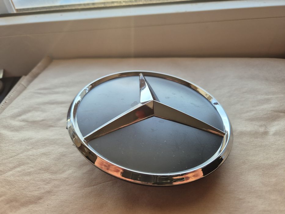 emblemat logo na tył do Mercedesa sprintera