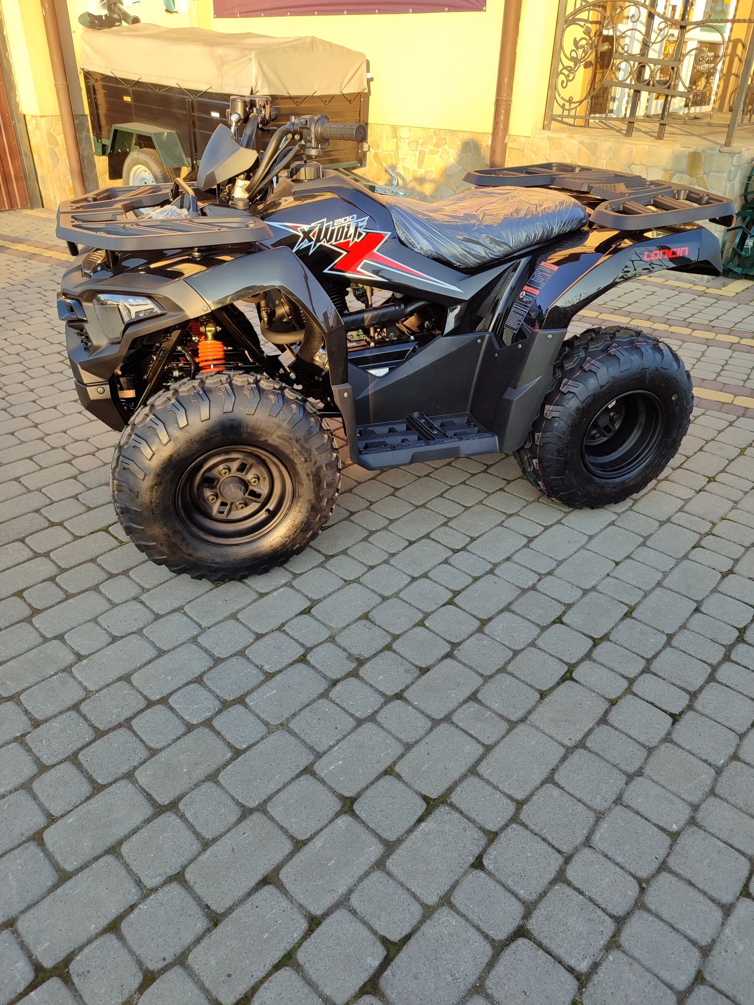 Квадроцикл Loncin XWOLF 200