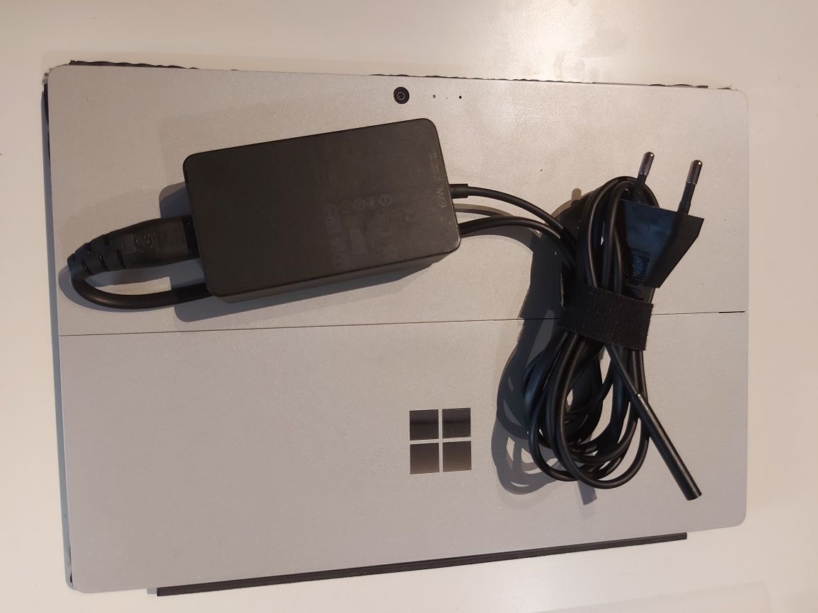 Surface Pro 4 I5