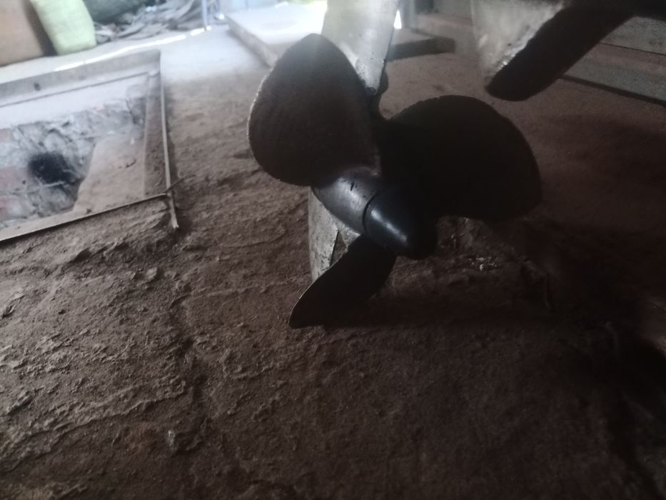 Продам, лодочний мотор вєтєрок