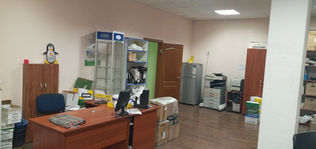 Сдам Базу Склады 500кв.+Офисные помещения 200кв.м. ул.Зачиняева.