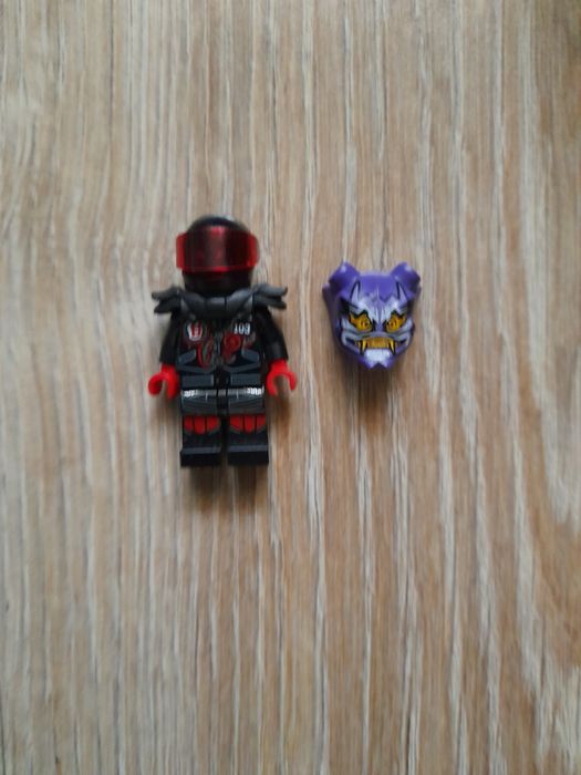 Lego Ninjago Mr.e njo385 i maska nienawiści