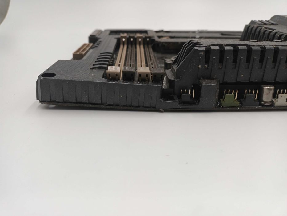 Płyta główna ASUS Gryphon Z97 Armor Edition