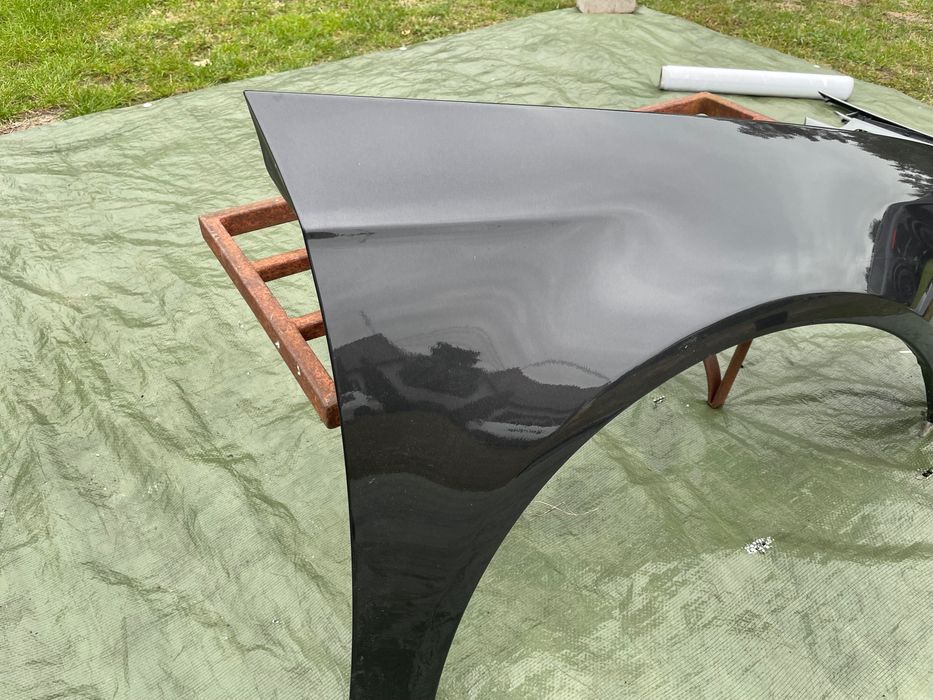 VW PASSAT B6 błotnik prawy przód przedni kolor LC8Z