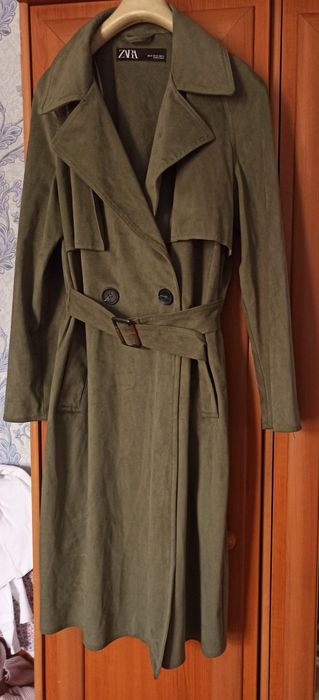 Тренч Zara кольору хакі