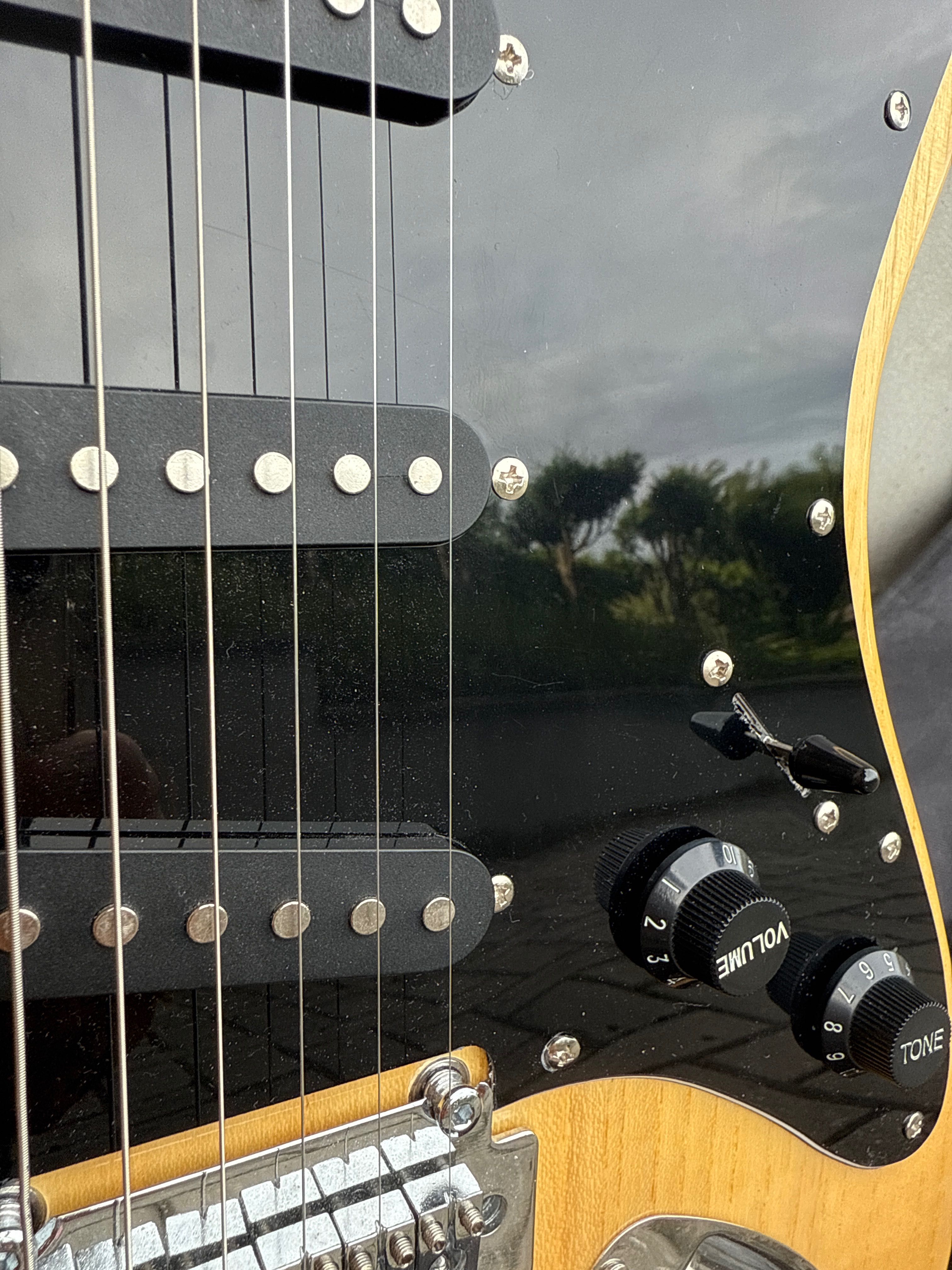 Gitara Gear 4 music + piecyk + struny + pokrowiec