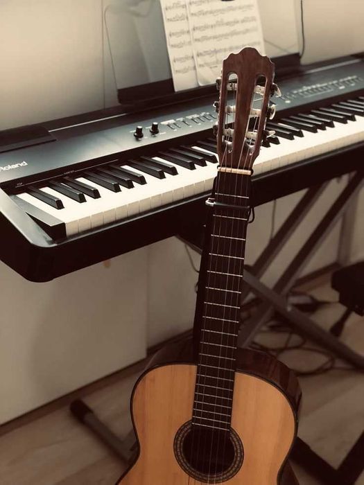 Lekcje gry na Pianinie i Gitarze z dojazdem w cenie.