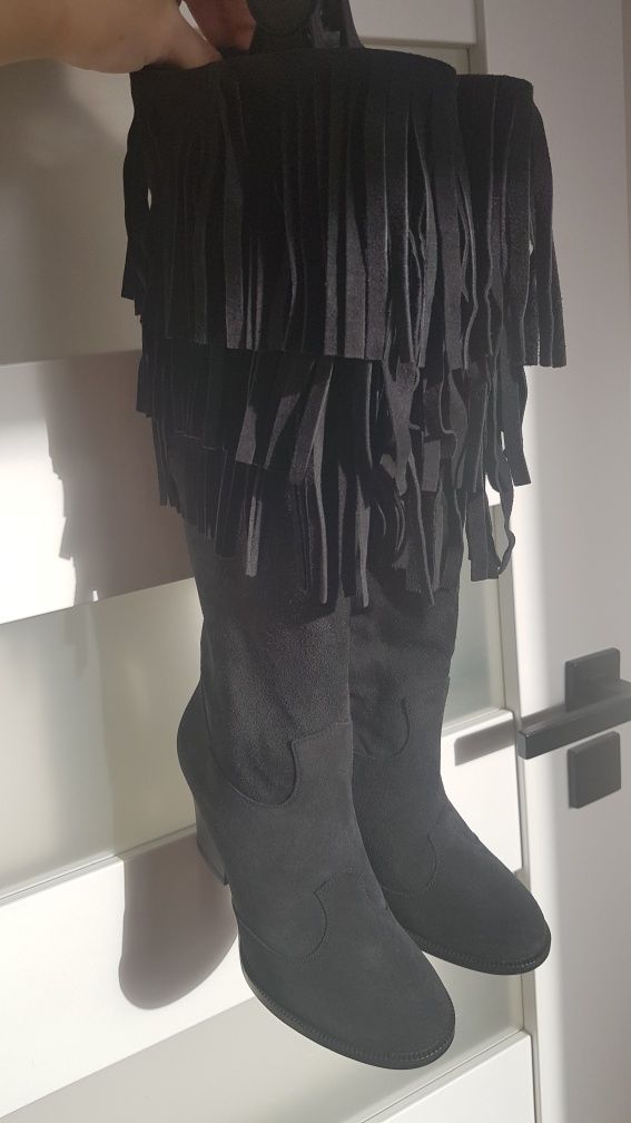 Trussardi Jeans nowe kozaki z frędzlami zamszowe rozmiar 35