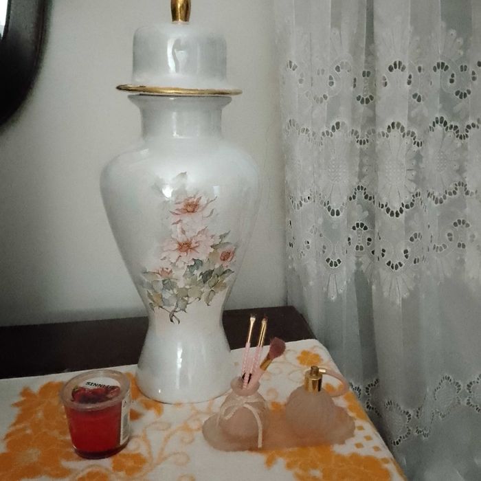 Vaso de cerâmica luxuoso