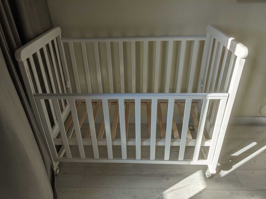 Дитяче ліжко Veres (детская кроватка) на колесах. Біла (білий колір)