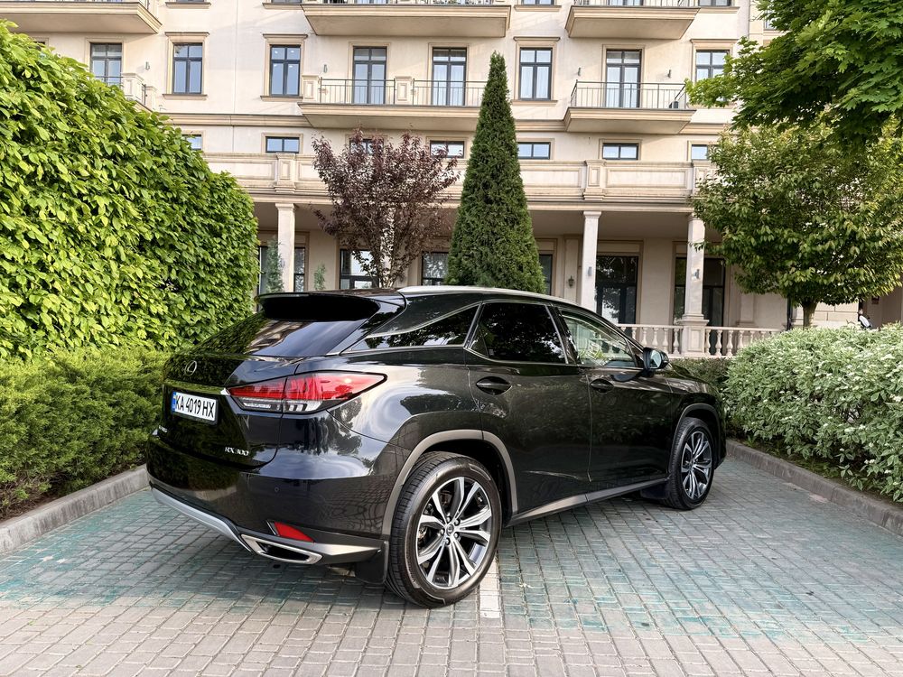 Продам офіційний Lexus Rx300 рестайлінг