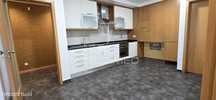 Apartamento T3 no Montalvão