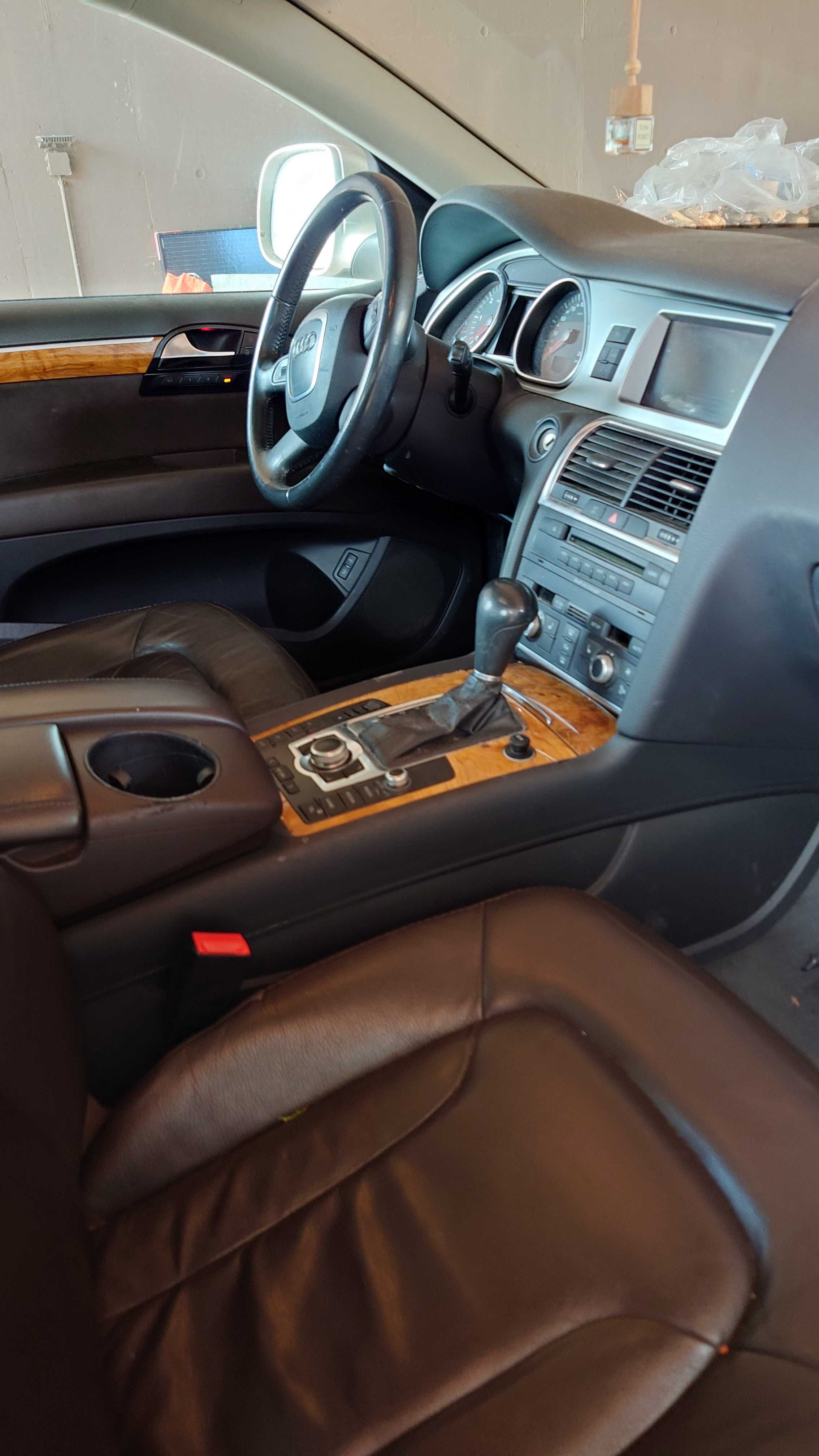 AUDI Q7 3.0 TDI quattro S-Line Triptronic
