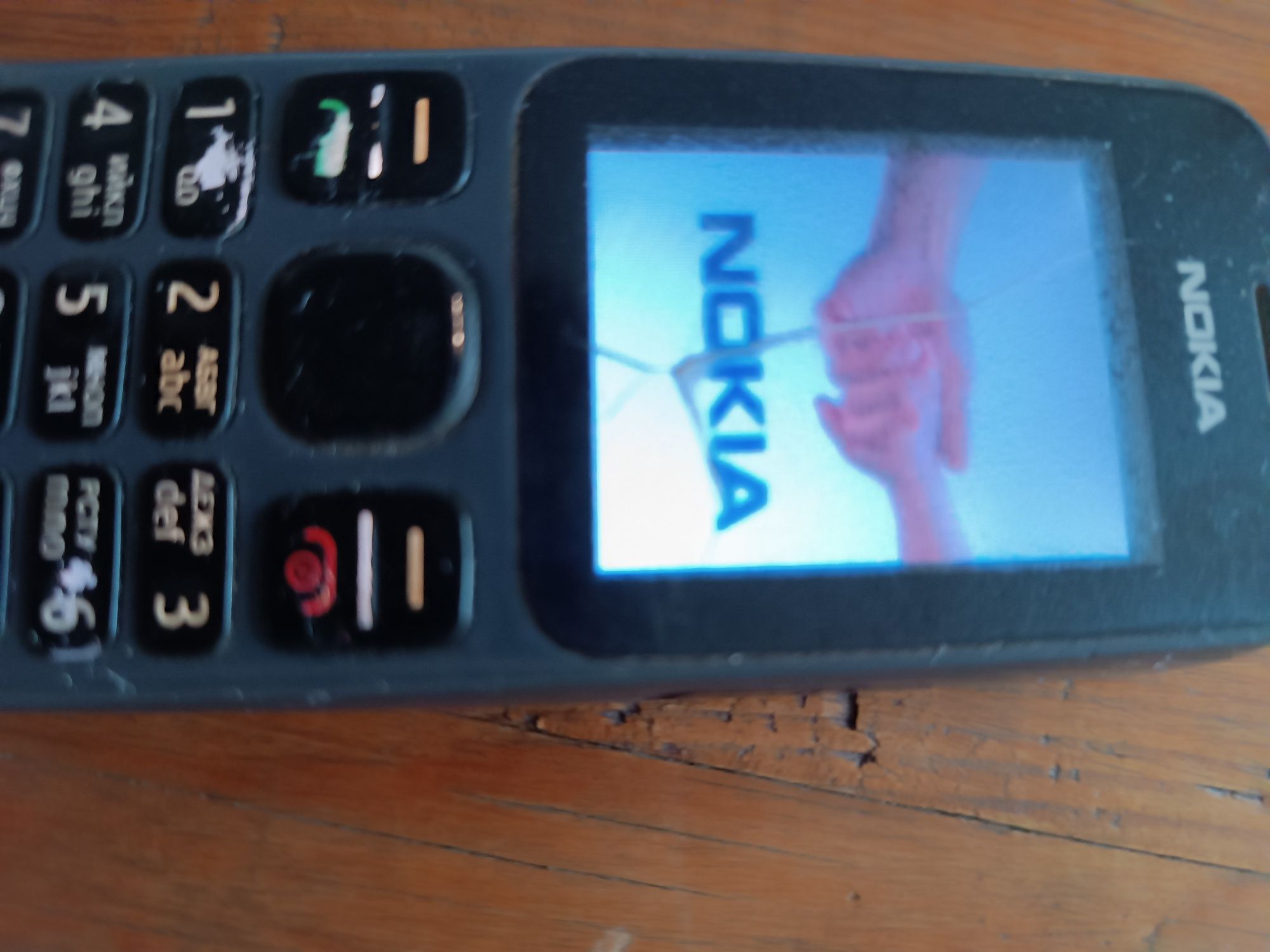 Телефон nokia 101