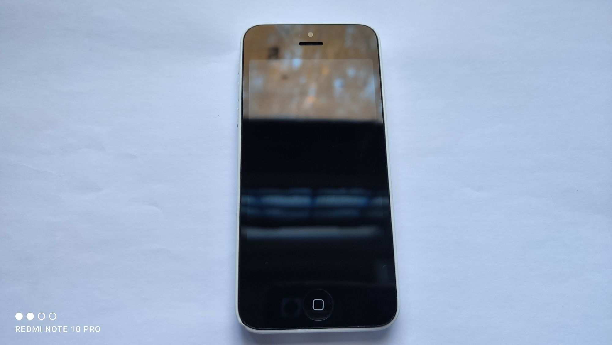 смартфон Apple iPhone 5c 16Gb