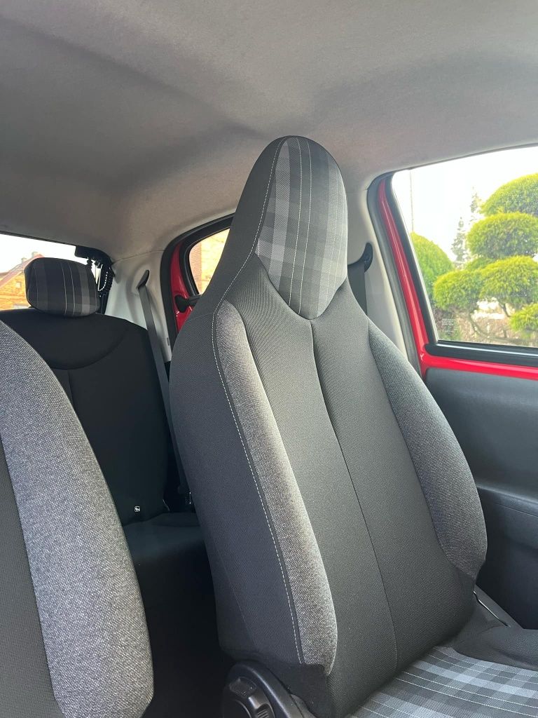 Peugeot 108 niski przebieg, zadbany