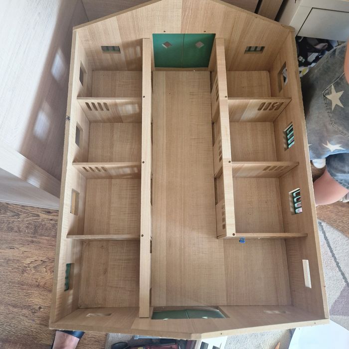 Stajnia konie koniki Schleich domek