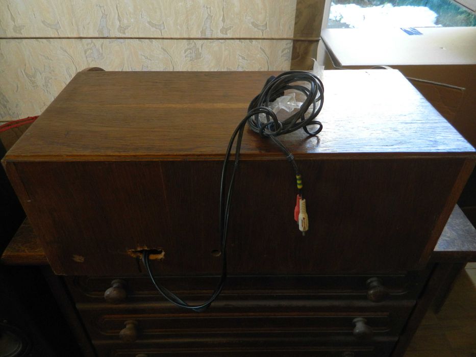 Stary gramofon czeski Suprafon