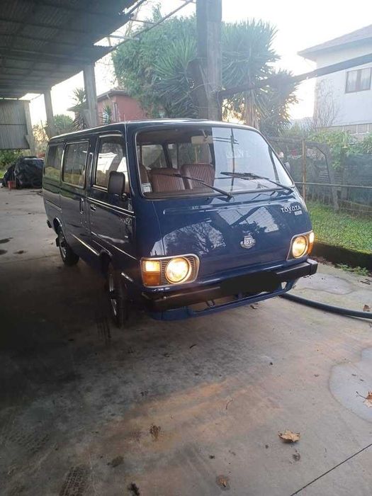TOYOTA Hiace 1981