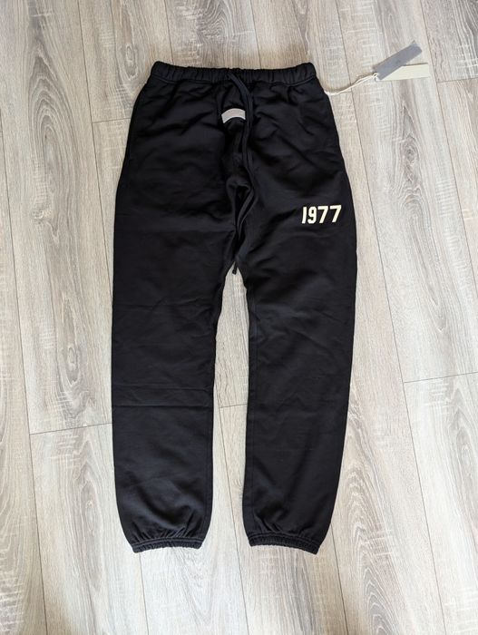 ‼️ Розпродаж ‼️ Штани Essentials 1977 есеншлс M