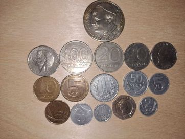 Oto moja kolekcja monet wraz z królową Elżbietą II.