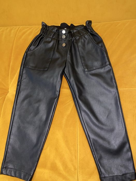 Шкіряні штани River Island