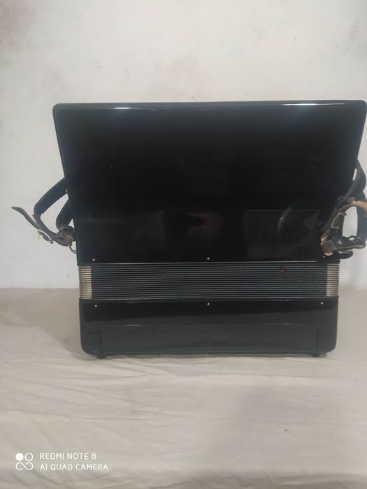 Акордеон Weltmeister Caprice 3/4 34/80