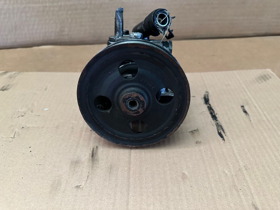 Bomba de Direção Assistida Ford Mondeo 1.8 TDCI 125CV MK4