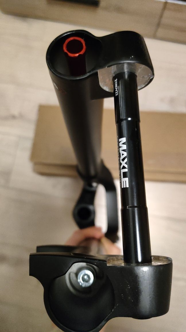 Amortyzator Rock shox Recon Gold RL 29 Tapered "Boost "Debon Air 130mm