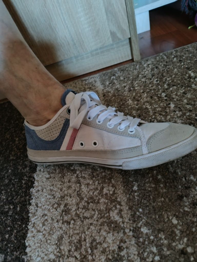 Super trampki męskie firmy Pepe jeans London roz 41 stan bardzo dobry