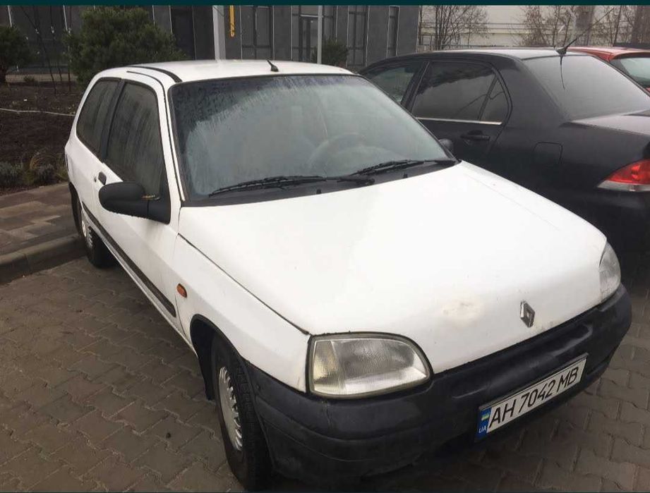 продам рено клио 1