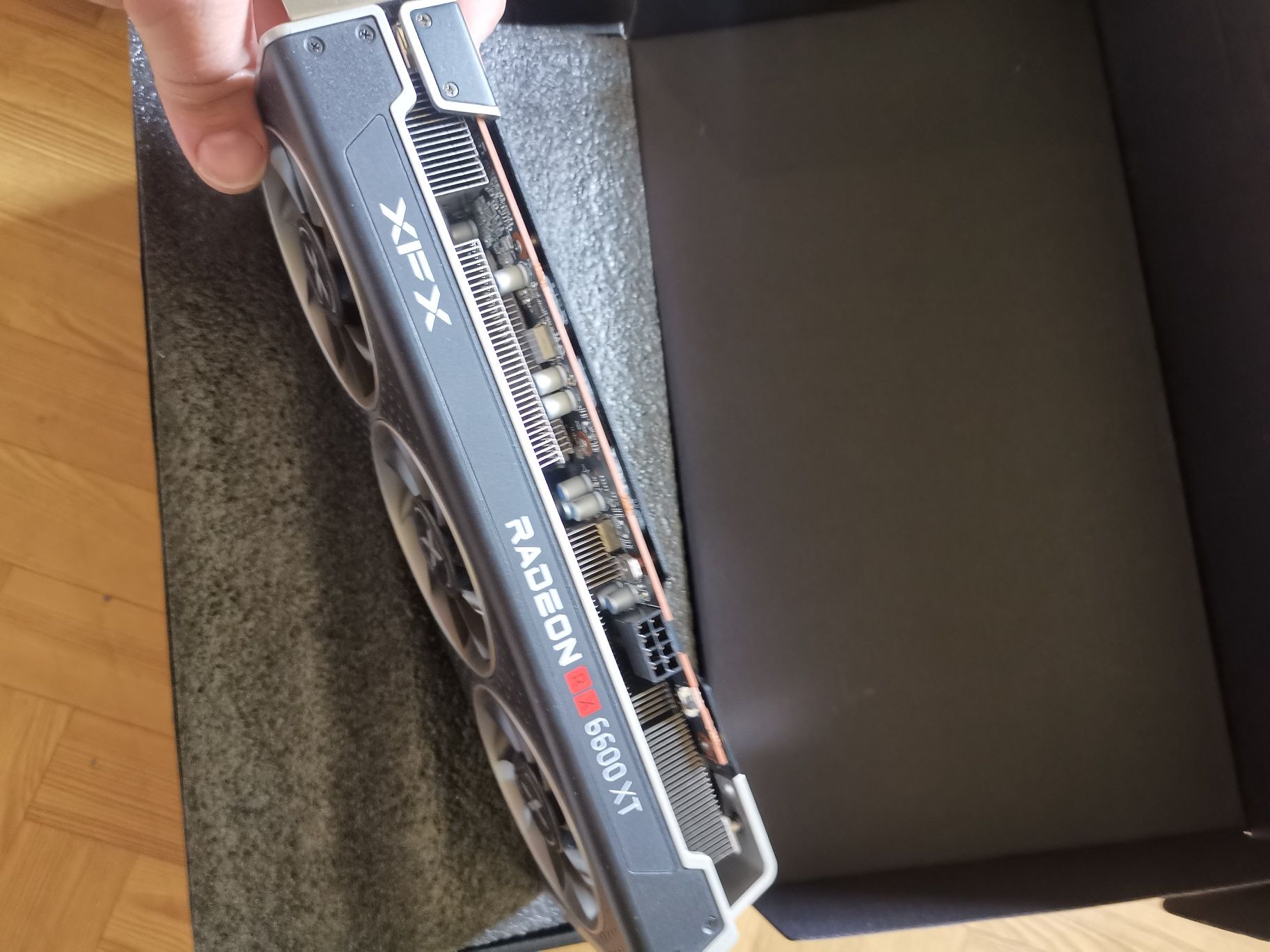 Rx 6600 xt xfx  merc 308 3 wentylatory ddr6