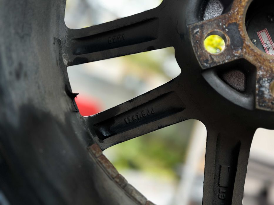 Диски Lexus 5/114,3 R17 в зборі з зимовою гумою Pirelli Sottozero 3