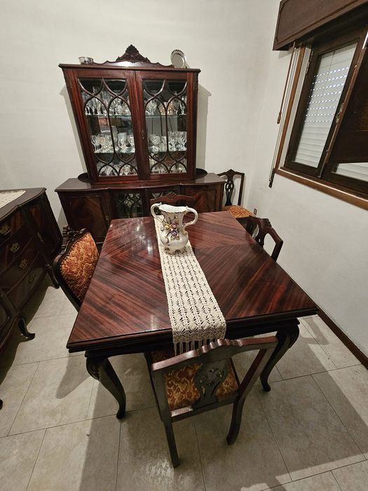 Móbilia Sala Clássica Madeira Maciça