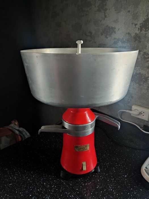 Продам сепаратор