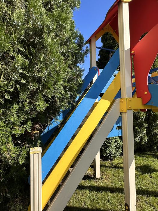 Продам дитячий майданчик