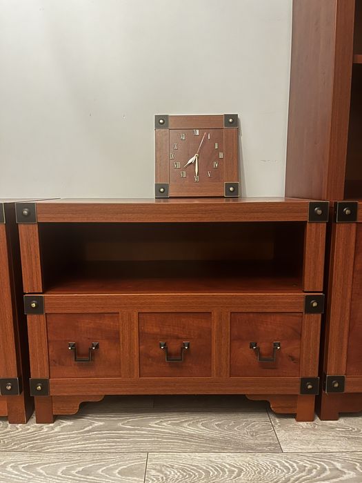 Zestaw mebli orientalnych – solidne, stan bardzo dobry