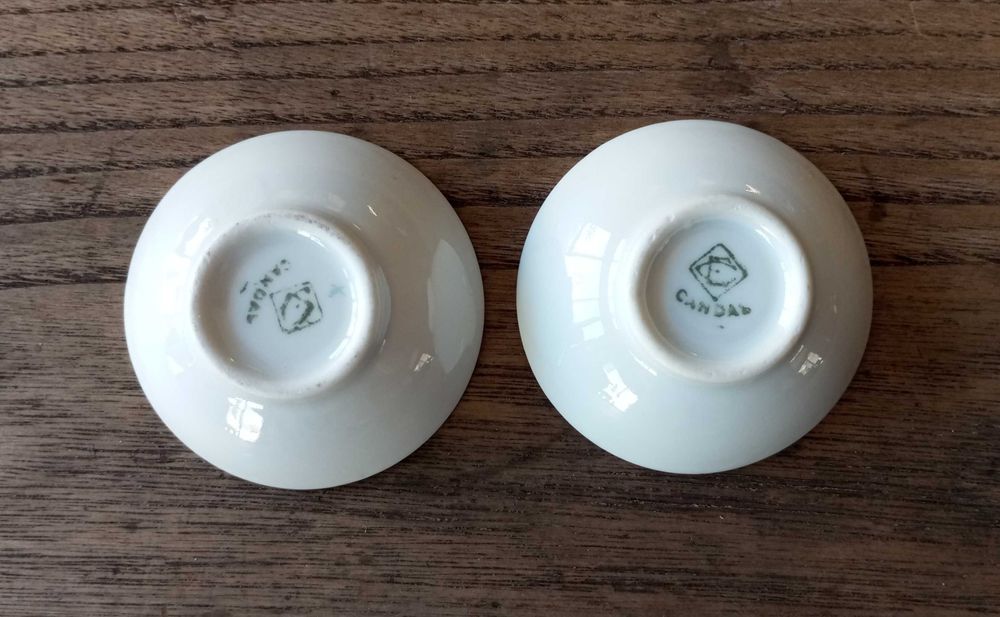 Antigas pequenas taças Electro Cerâmica do Candal