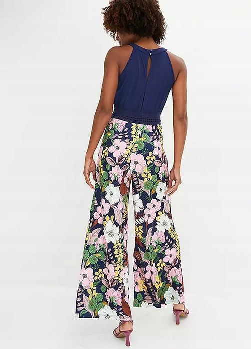 B.P.C kombinezon z koronką w pasie i kwiecistym nadrukiem ^40/42