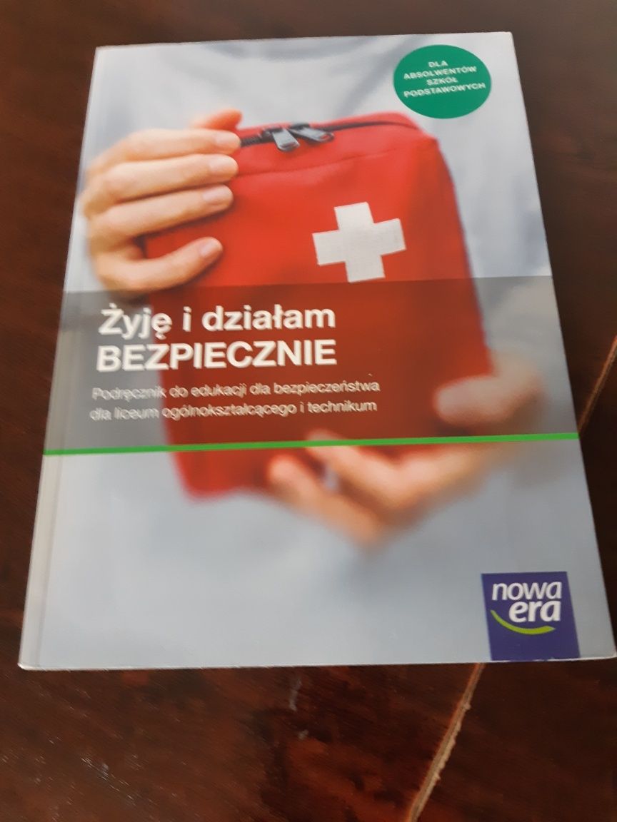 Żyję i działam bezpiecznie podręcznik Nowy