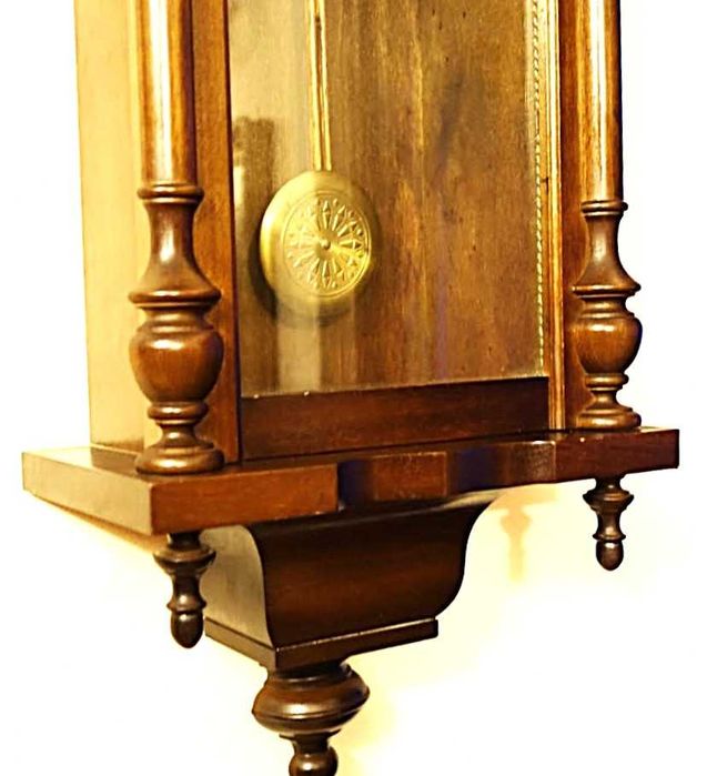 Junghans ,ładny, stylowy zegar wiszący