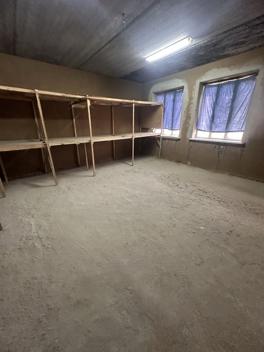 Сдам дом под склаад в районе рынка Барабашова