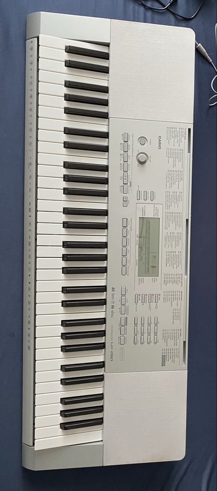 Keyboard Casio LK-280